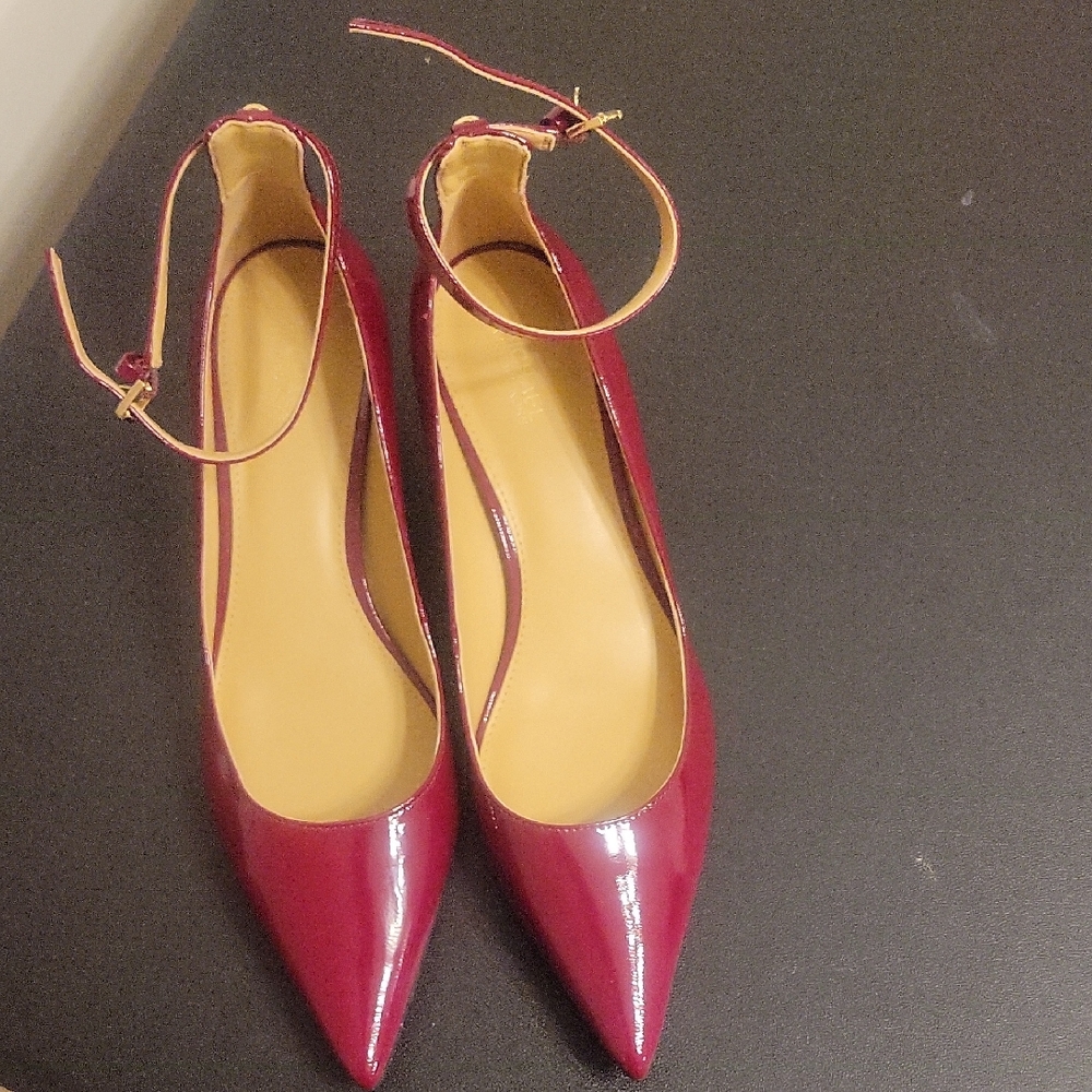 Michael Kors Red Kitten Heels Elegant Design